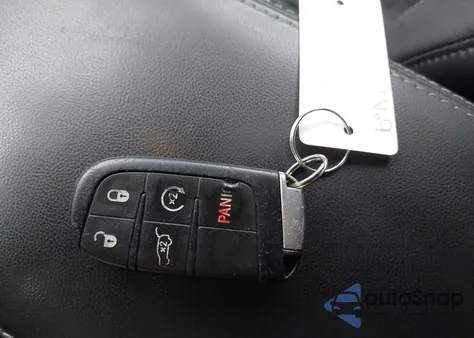 2016 Jeep Grand Cherokee Limited z USA, uszkodzony, nr VIN 1C4RJFBG0GC403714